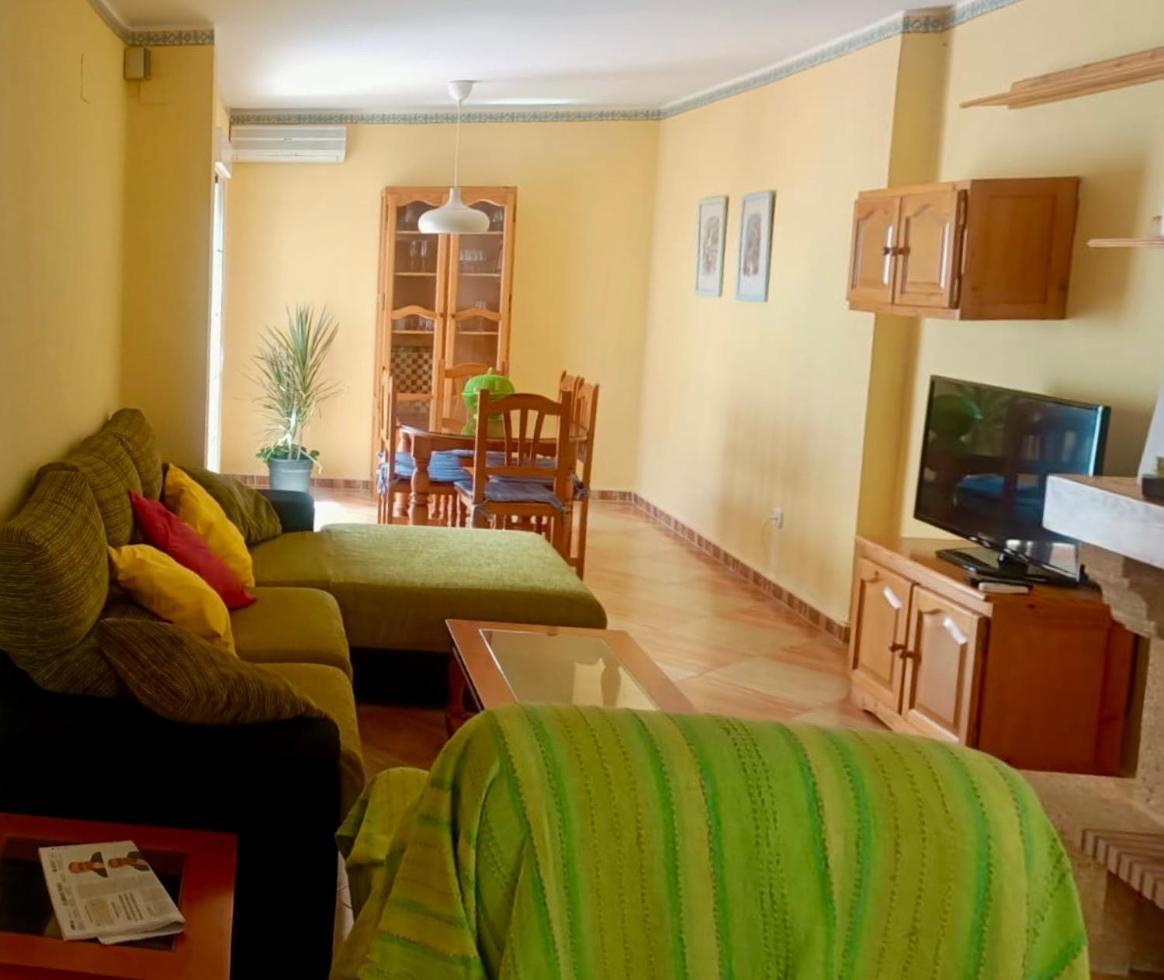 Chalet Adosado Con Azotea Andaluza Y Patio, Junto A La Playa Isla Cristina Eksteriør billede